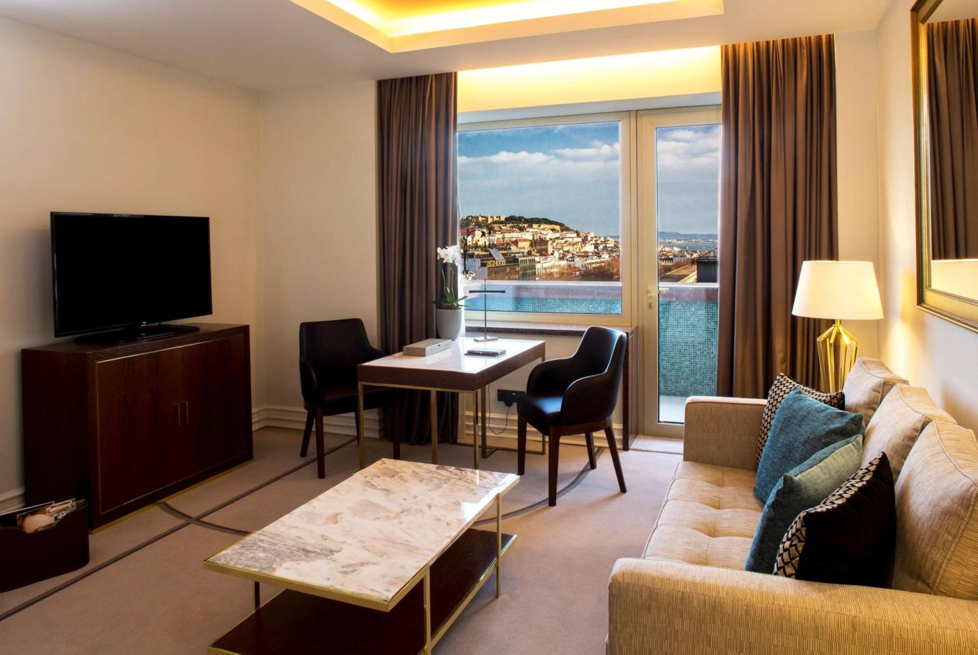 Tivoli Avenida Liberdade Lisboa - A Leading Hotel Of The World Exterior photo Suite
