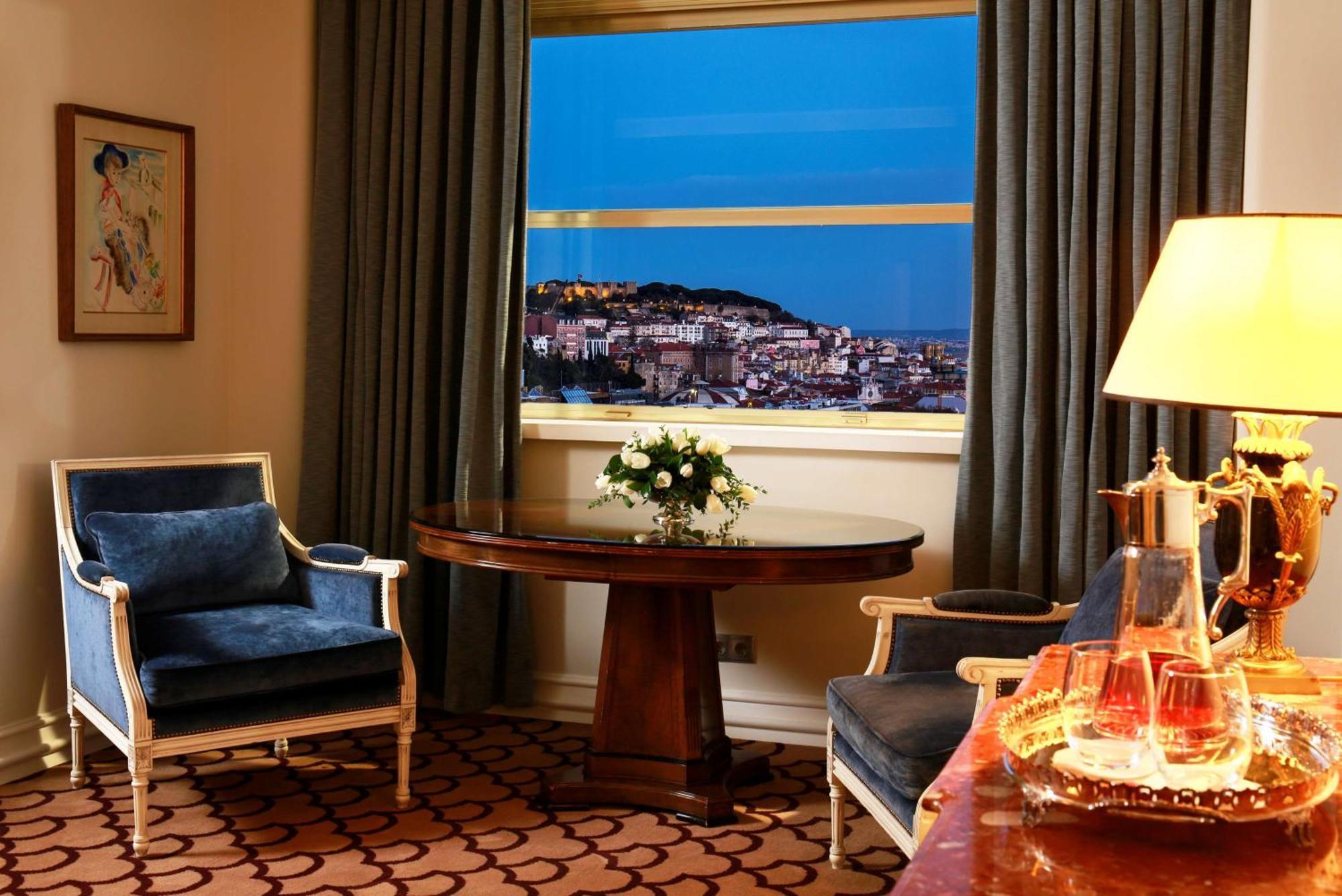 Tivoli Avenida Liberdade Lisboa - A Leading Hotel Of The World Exterior photo A room at the hotel