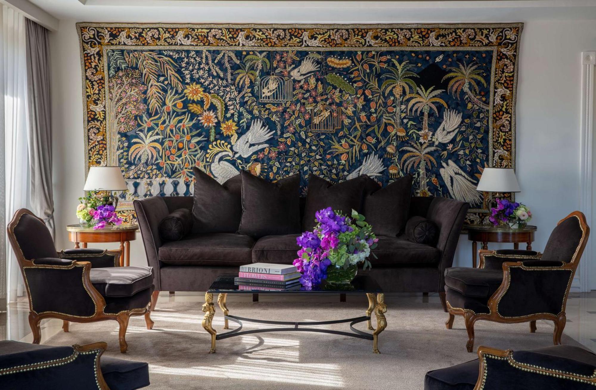 Tivoli Avenida Liberdade Lisboa - A Leading Hotel Of The World Exterior photo The drawing room of the suite