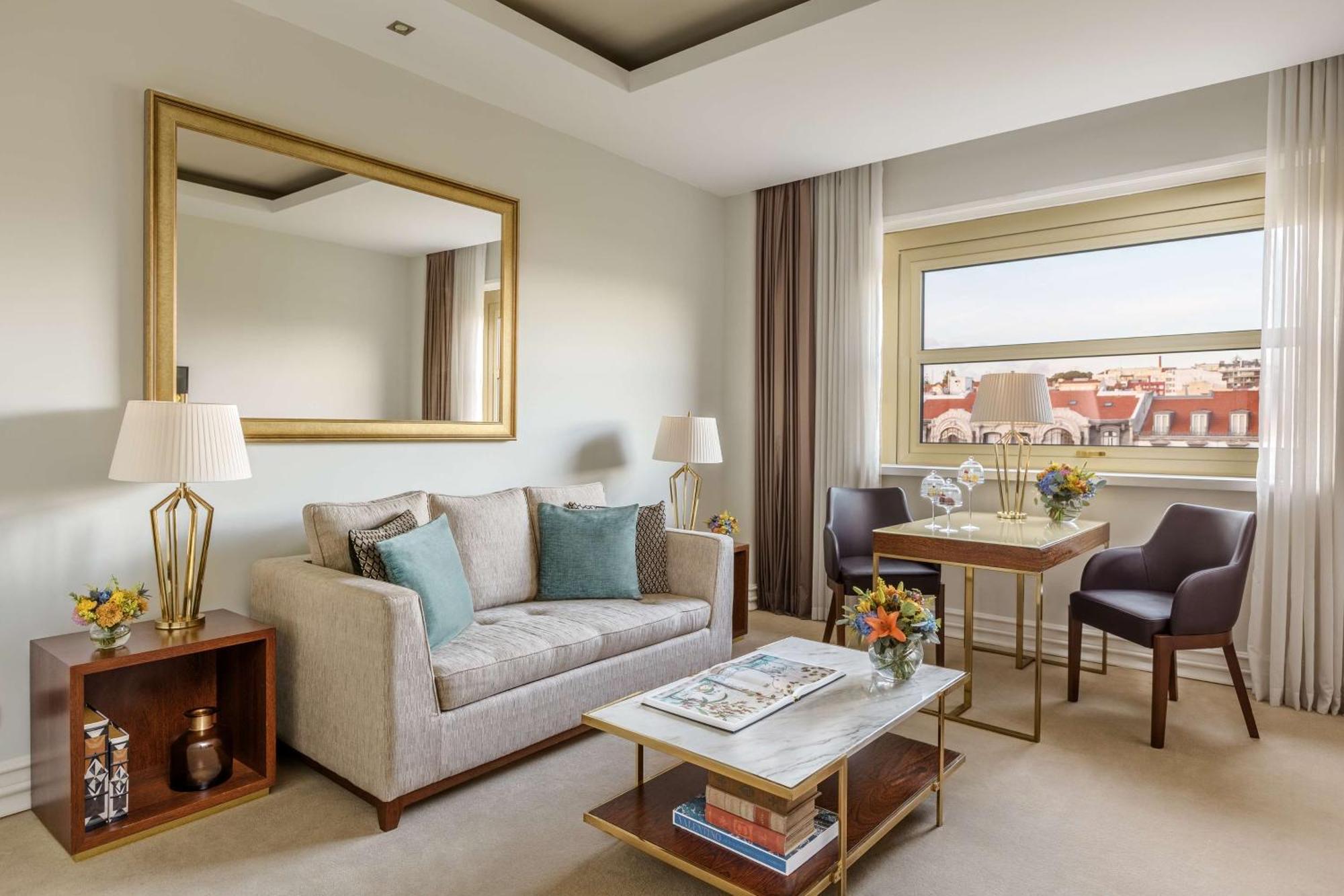 Tivoli Avenida Liberdade Lisboa - A Leading Hotel Of The World Exterior photo A living room at the hotel