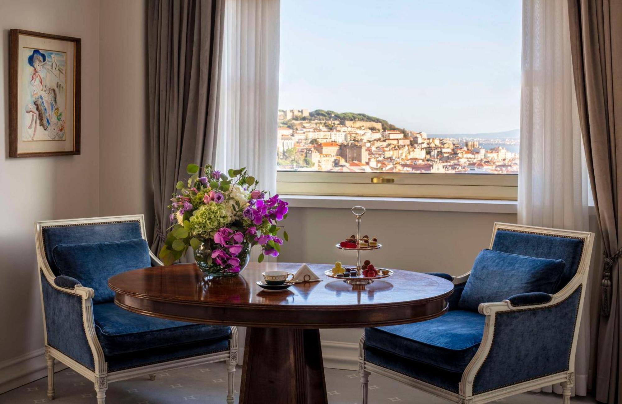 Tivoli Avenida Liberdade Lisboa - A Leading Hotel Of The World Exterior photo A suite at the hotel